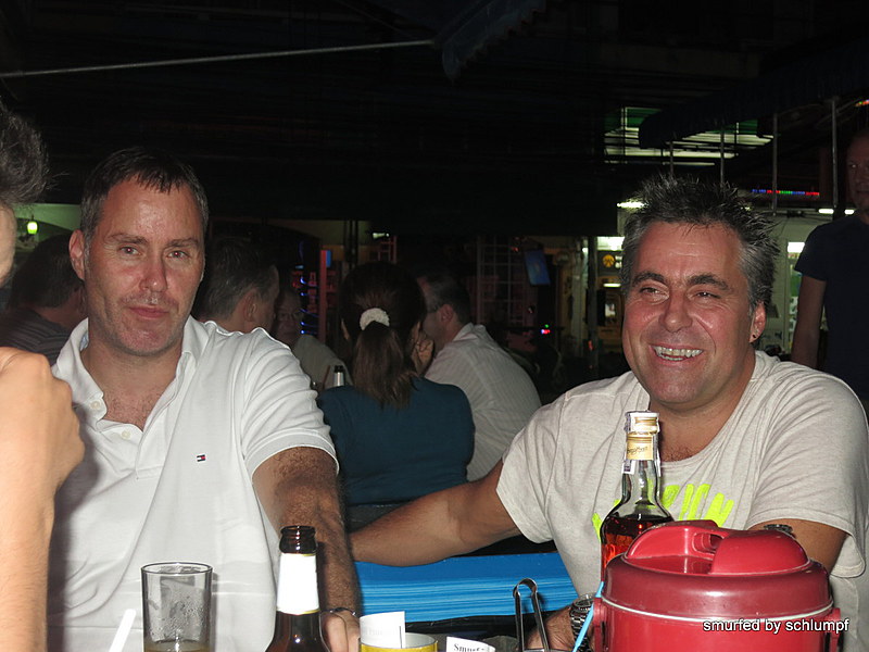 2014-11-02  Smurf Bar