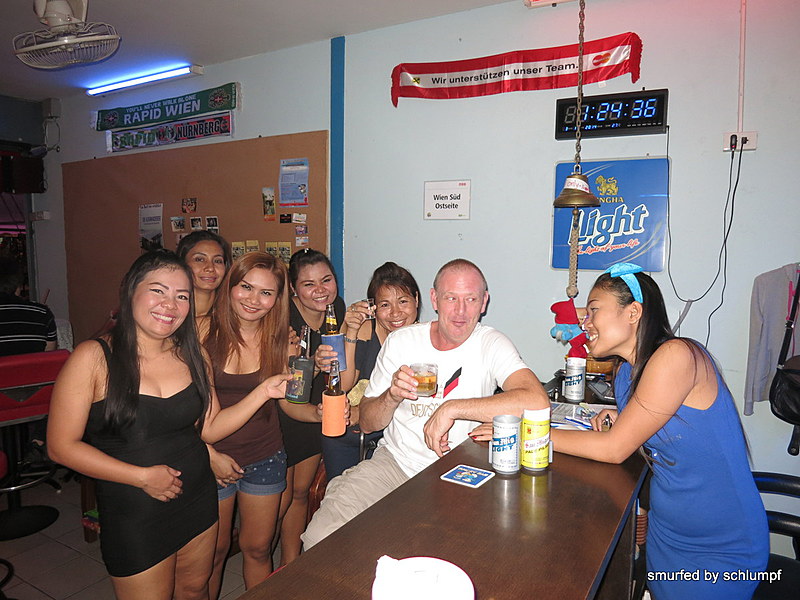 2014-11-02  Smurf Bar