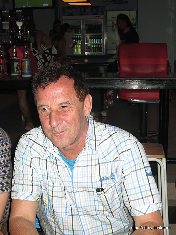 2014-11-02  Smurf Bar