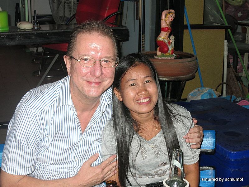 2014-11-02  Smurf Bar