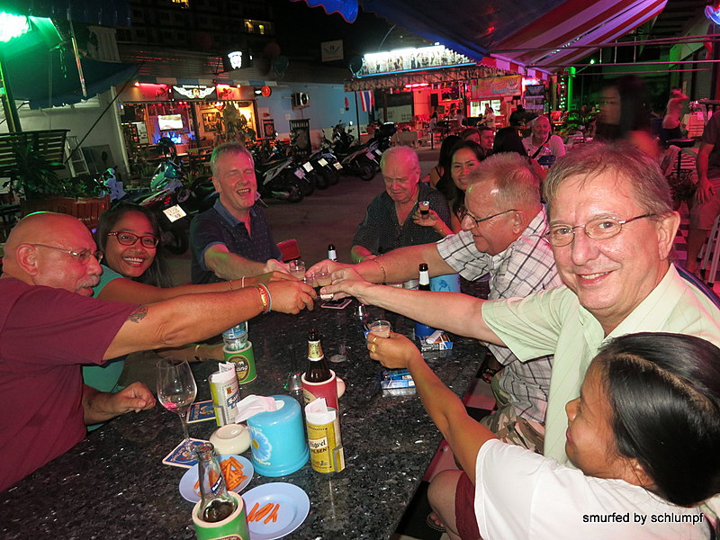 2014-11-04  Smurf Bar