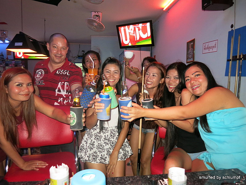 2014-11-04  Smurf Bar