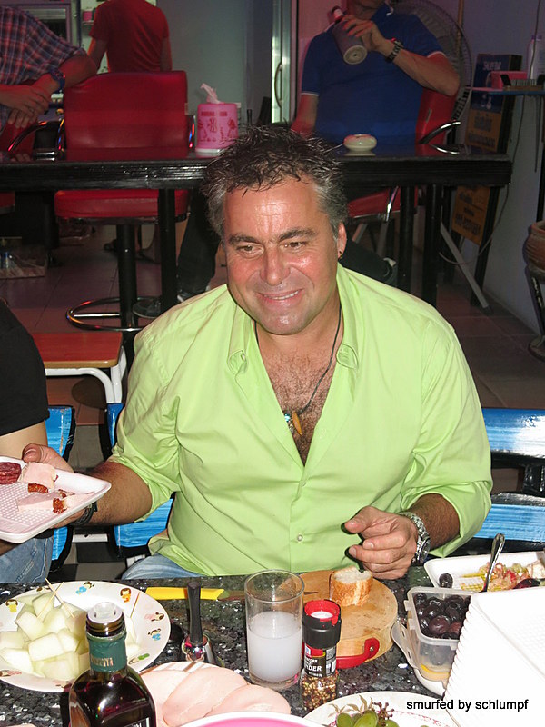 2014-11-05  Smurf Bar