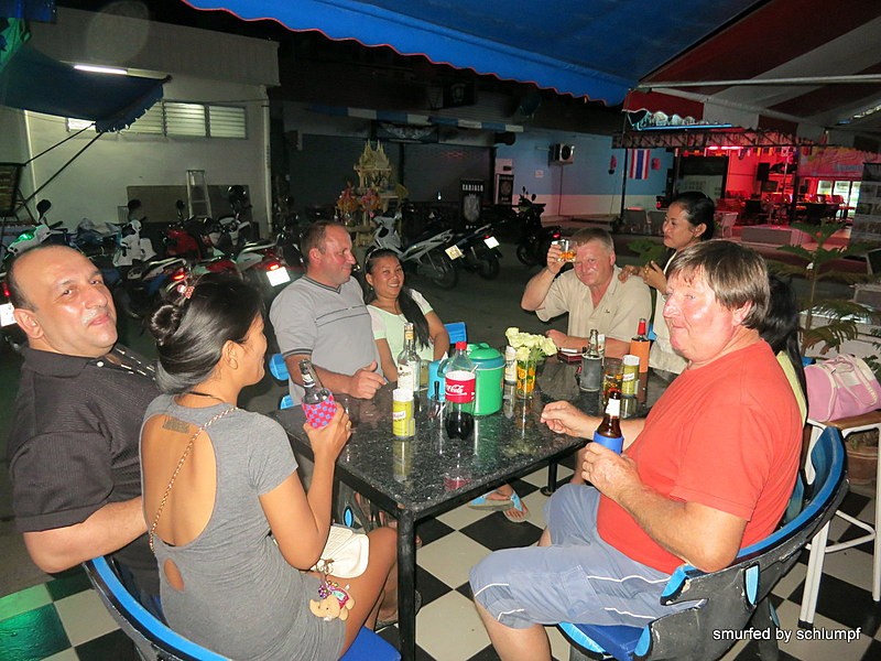 2014-11-05  Smurf Bar