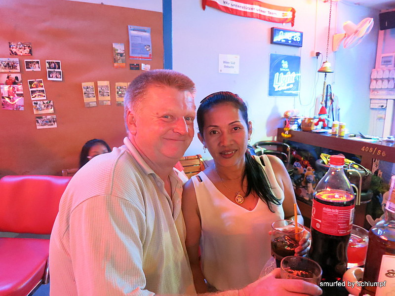 2014-11-05  Smurf Bar