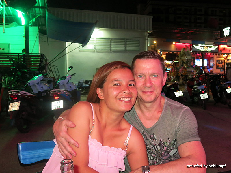 2014-11-05  Smurf Bar