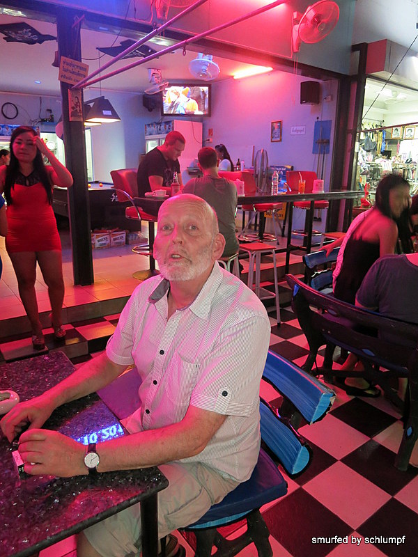 2014-11-05  Smurf Bar