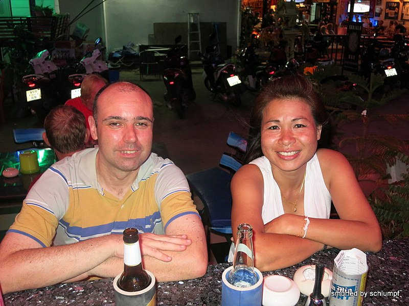 2014-11-06  Smurf Bar