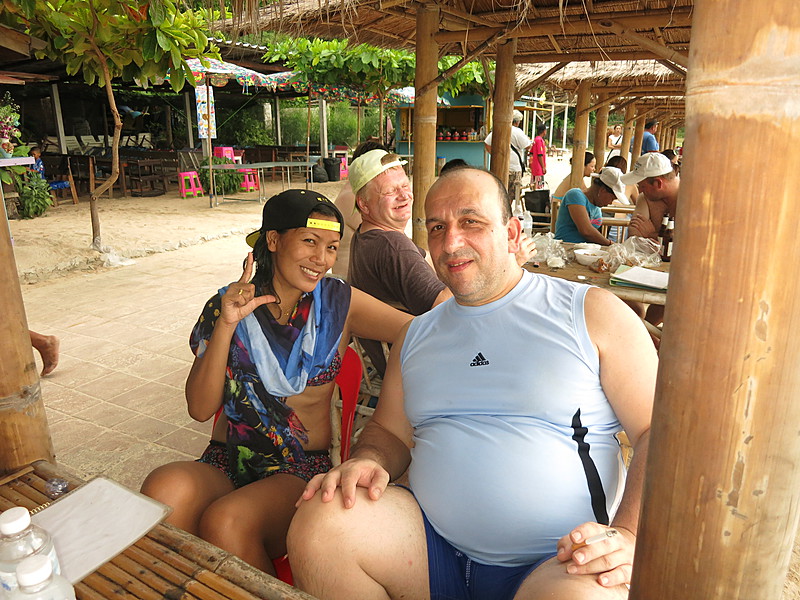 2014-11-07  Smurf Bar