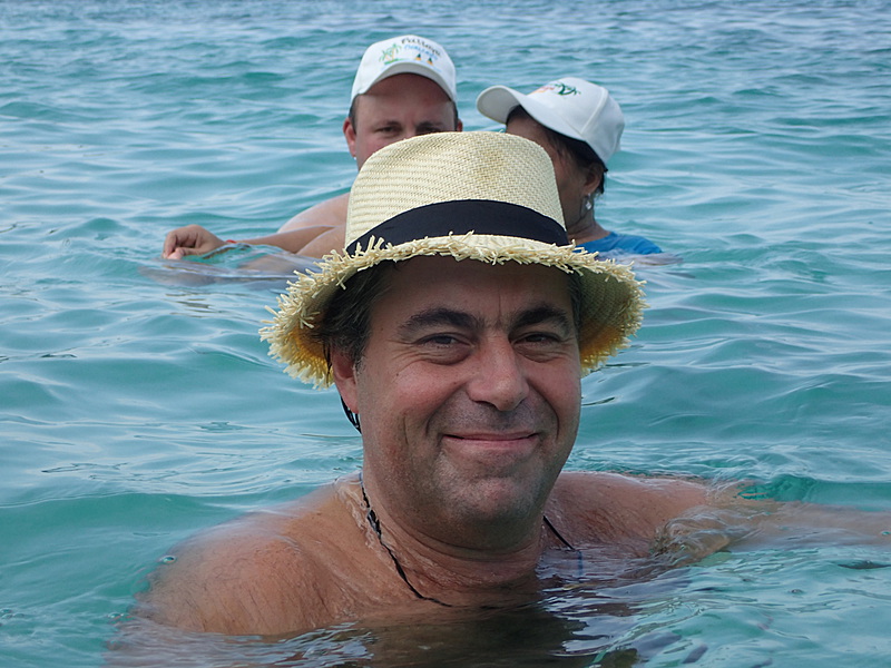 2014-11-07  Smurf Bar