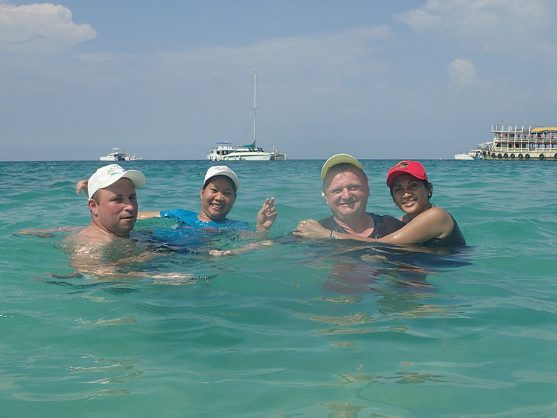 2014-11-07  Smurf Bar