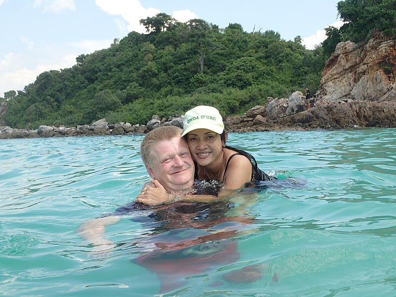 2014-11-07  Smurf Bar