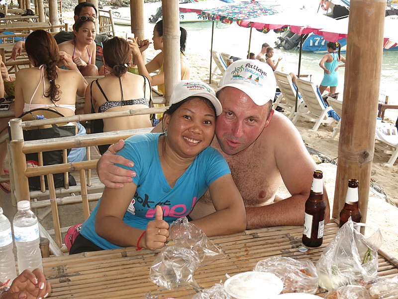 2014-11-07  Smurf Bar