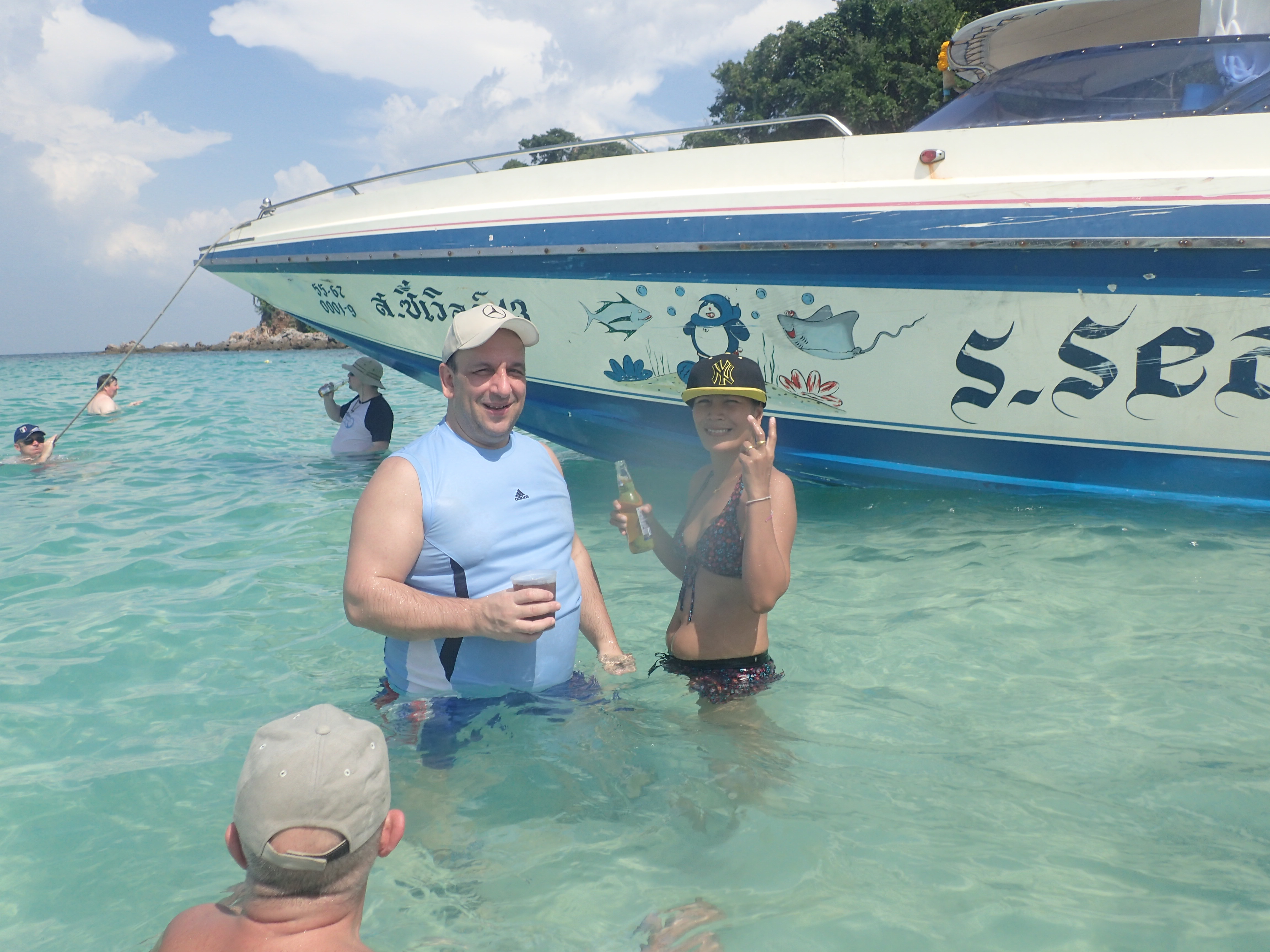 2014-11-07  Smurf Bar