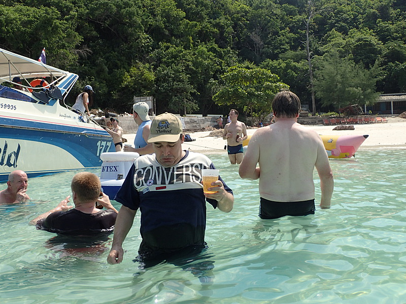 2014-11-07  Smurf Bar