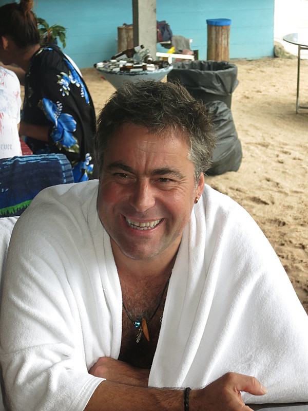 2014-11-07  Smurf Bar