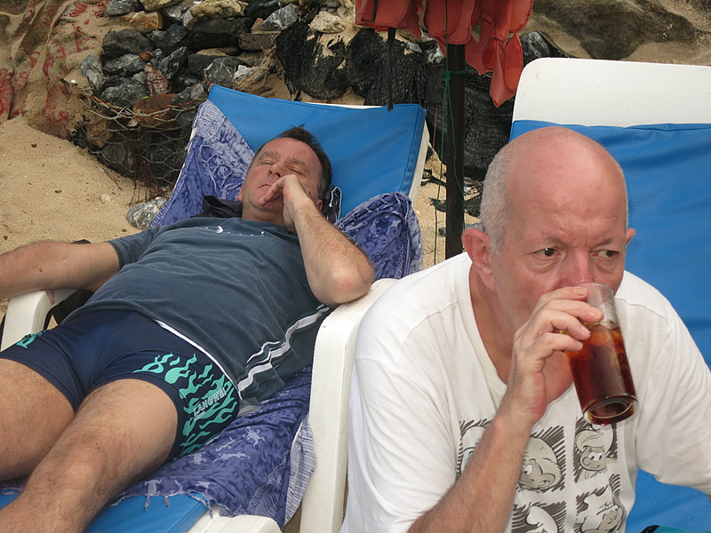 2014-11-07  Smurf Bar