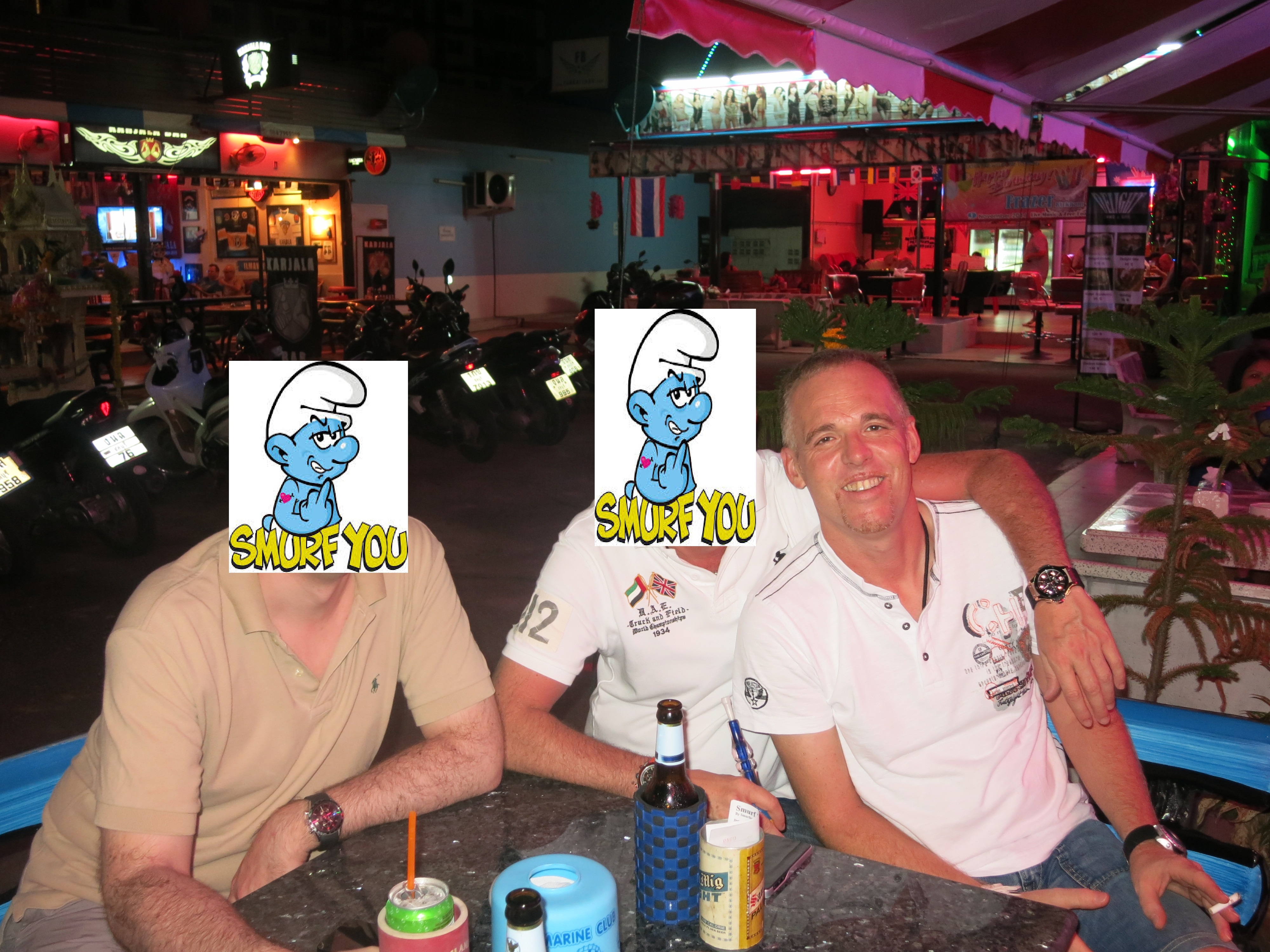 2014-11-07  Smurf Bar