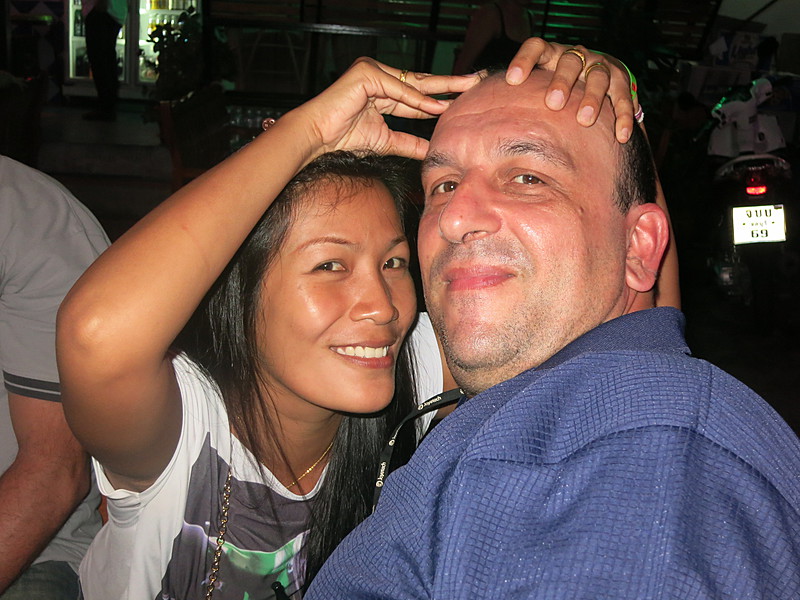 2014-11-07  Smurf Bar