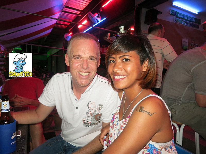 2014-11-07  Smurf Bar