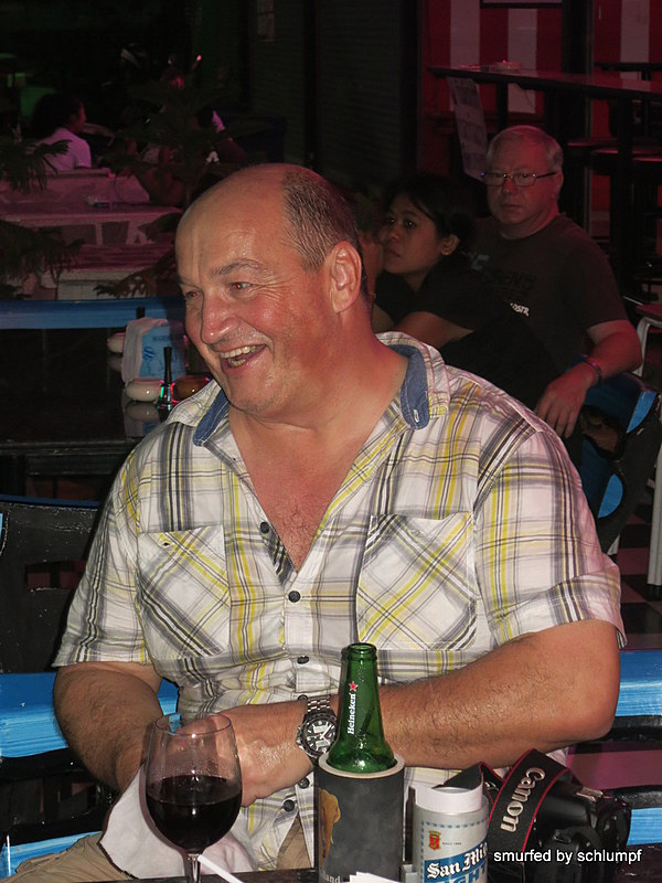 2014-11-08  Smurf Bar