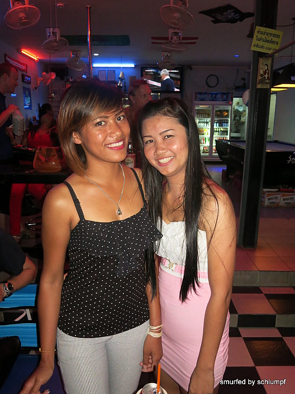 2014-11-08  Smurf Bar