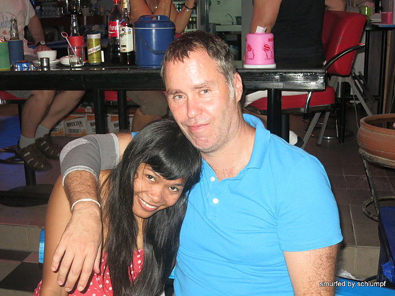 2014-11-08  Smurf Bar