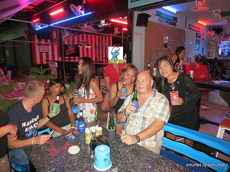 2014-11-08  Smurf Bar