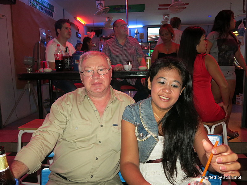 2014-11-09  Smurf Bar