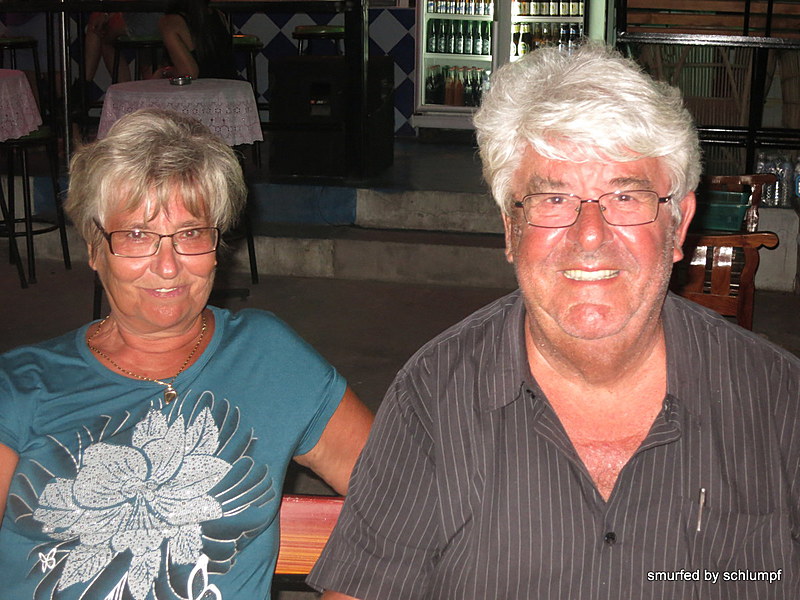 2014-11-11  Smurf Bar