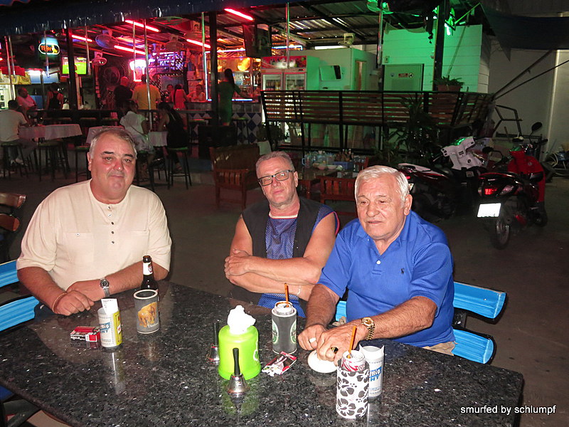 2014-11-11  Smurf Bar