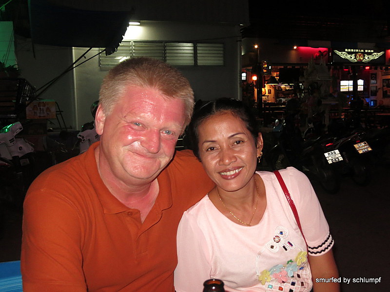 2014-11-12  Smurf Bar