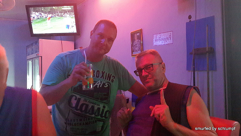 2014-11-13  Smurf Bar