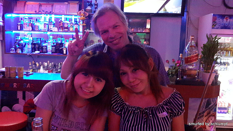 2014-11-13  Smurf Bar