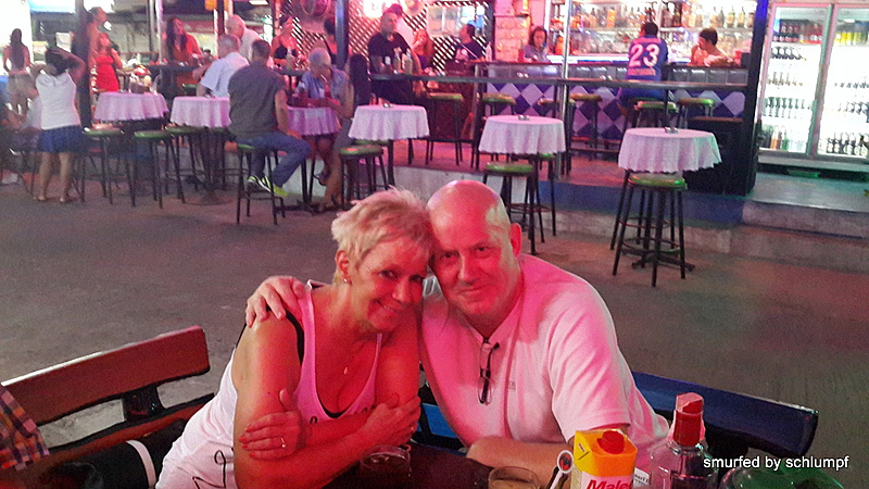 2014-11-13  Smurf Bar