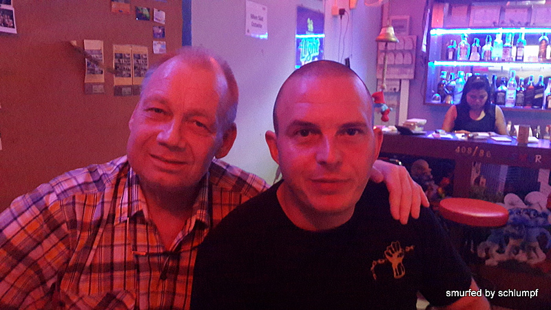 2014-11-13  Smurf Bar