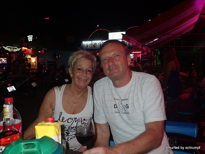 2014-11-14  Smurf Bar