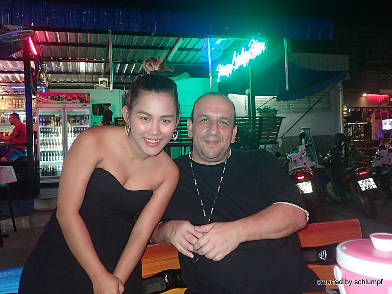 2014-11-14  Smurf Bar