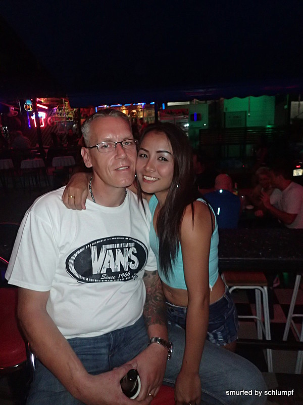 2014-11-14  Smurf Bar