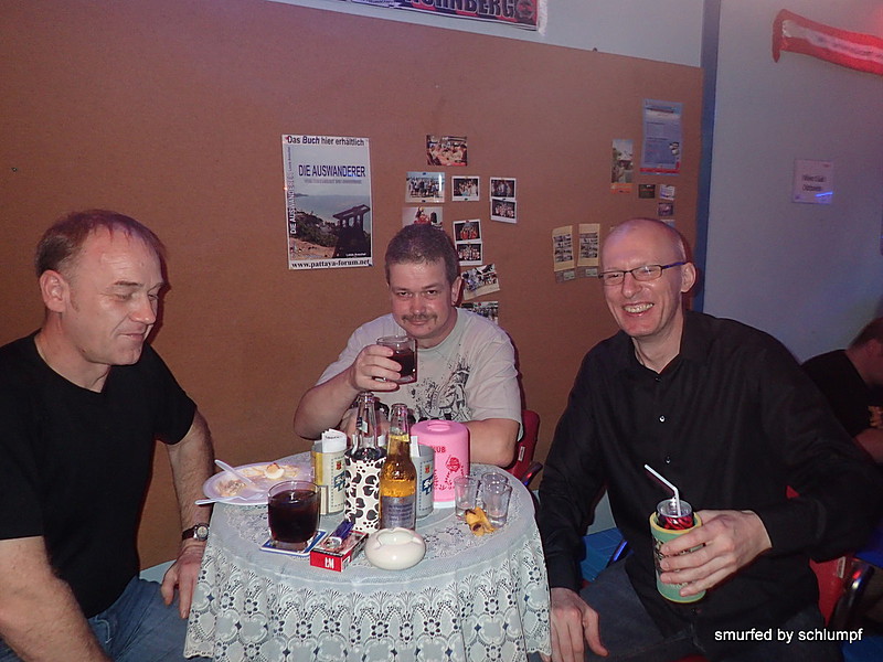 2014-11-15  Smurf Bar