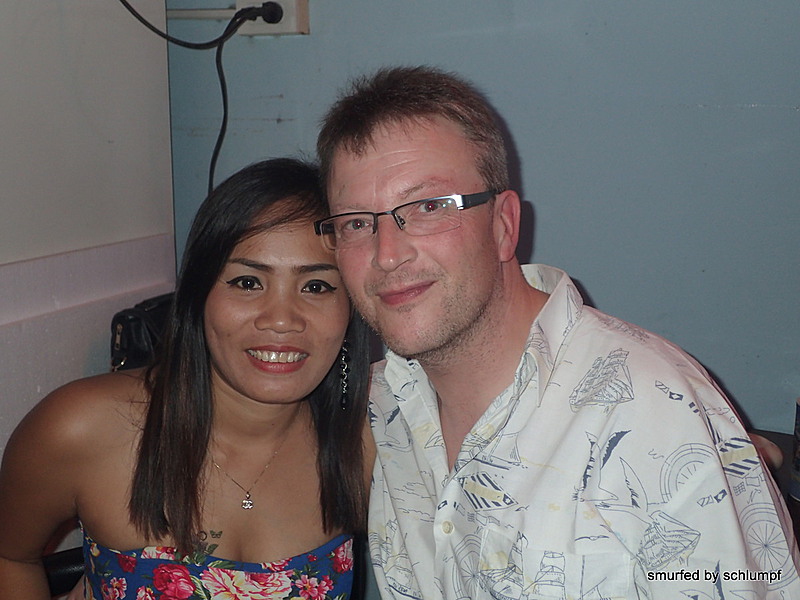 2014-11-15  Smurf Bar