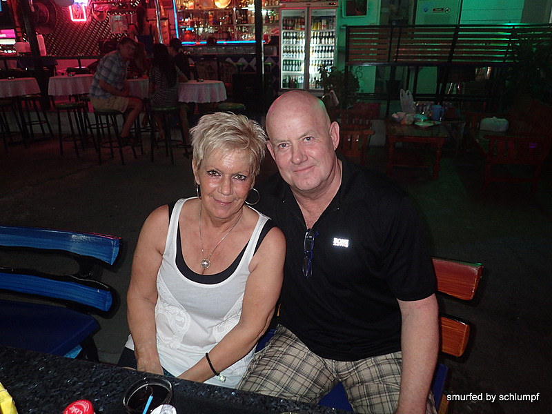 2014-11-15  Smurf Bar