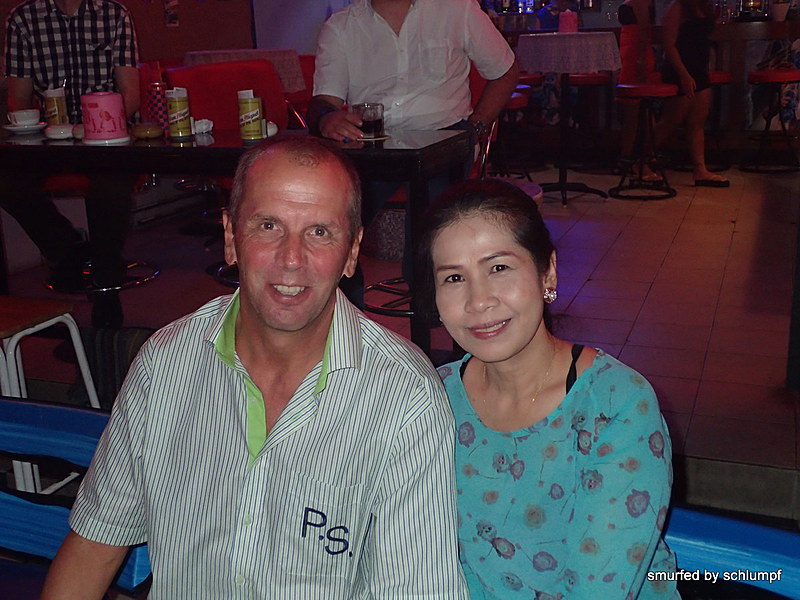 2014-11-15  Smurf Bar