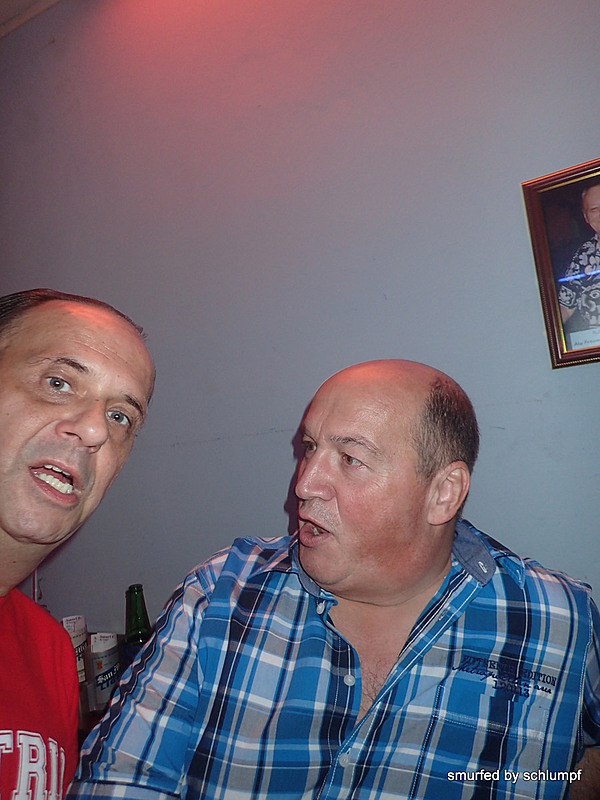 2014-11-15  Smurf Bar