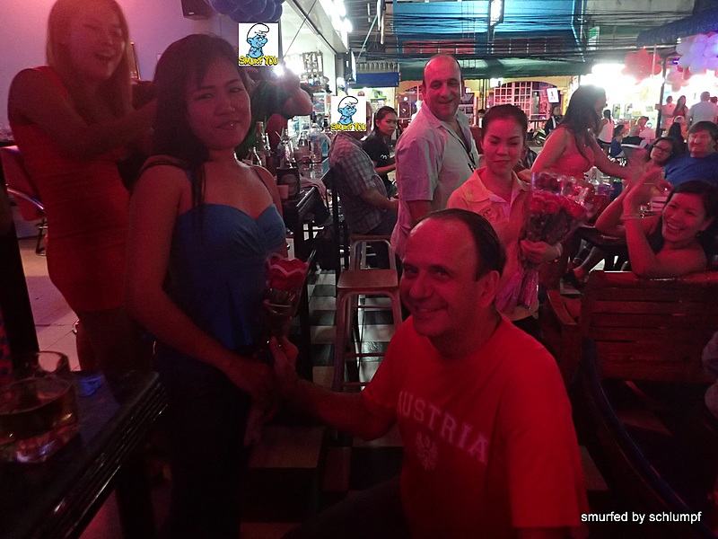 2014-11-15  Smurf Bar