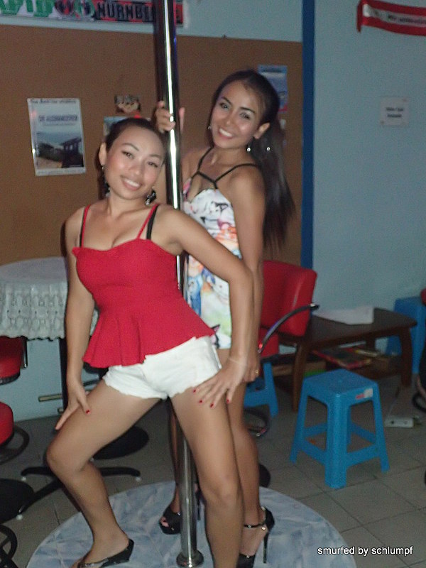 2014-11-15  Smurf Bar