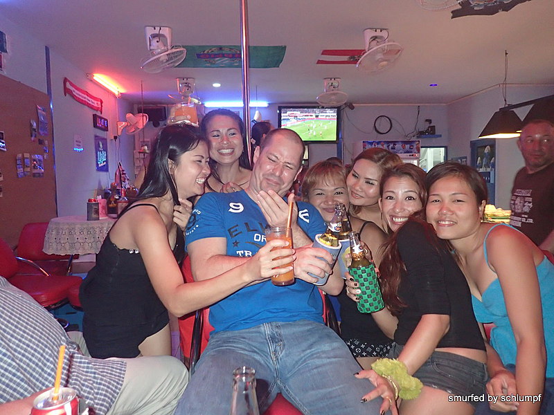 2014-11-15  Smurf Bar