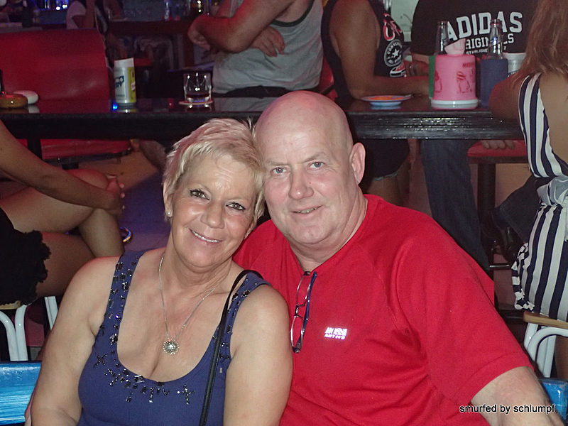 2014-11-16  Smurf Bar