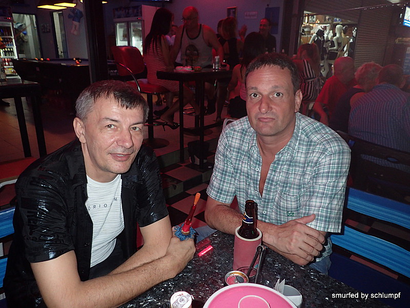 2014-11-16  Smurf Bar