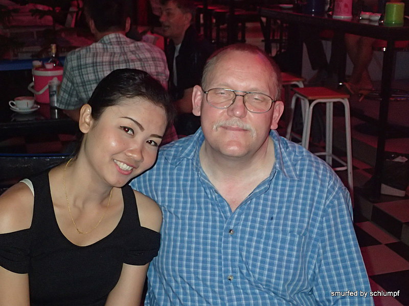 2014-11-16  Smurf Bar